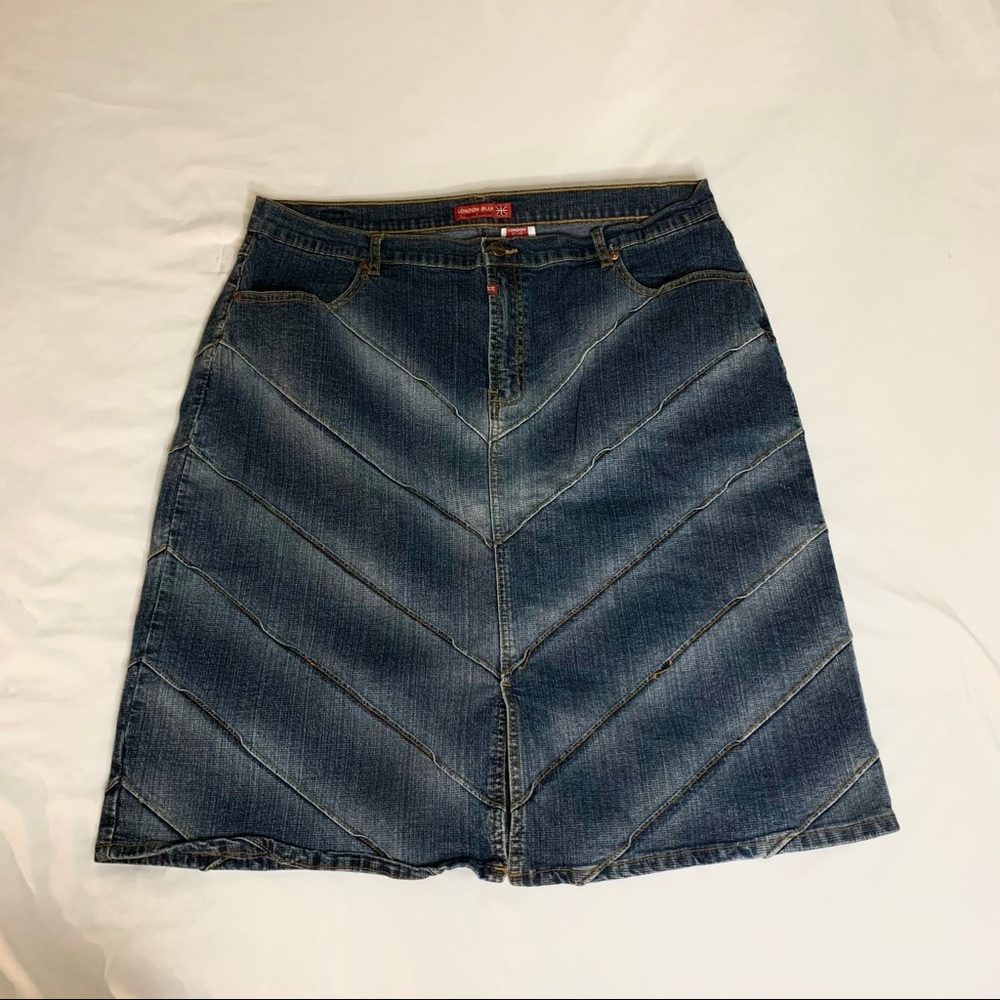90s London Blue Vigoss Jeans Denim Chevron Midi Skirt